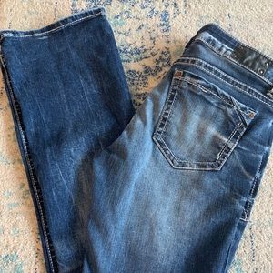 Women’s Buckle Black Jean